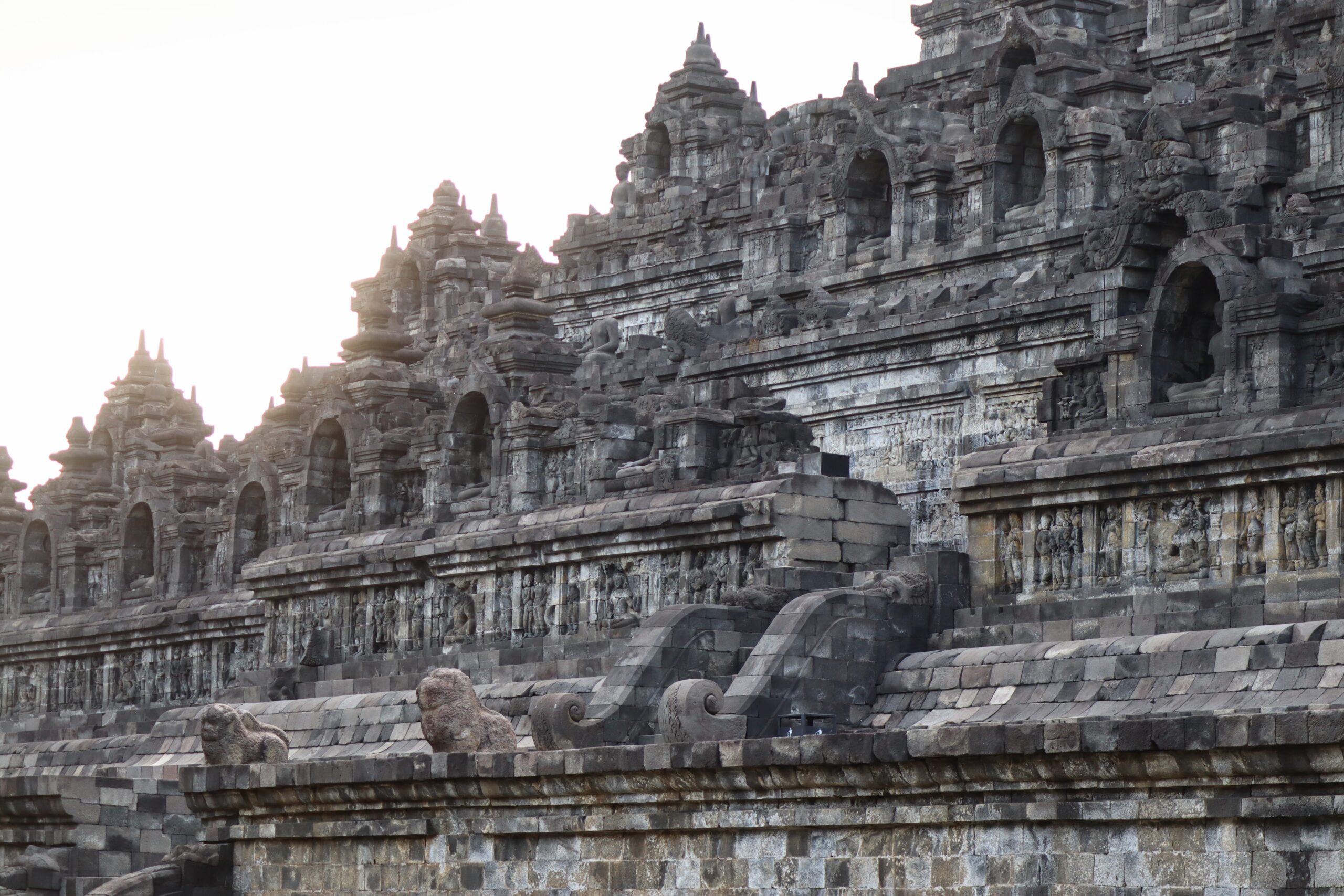 Borabudur e Prambanan